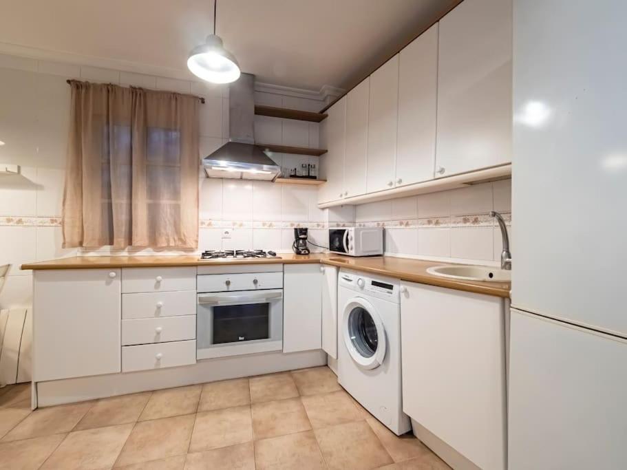 Tranquilo Y Bonito Apartamento A 10 Min Del Centro Málaga Buitenkant foto
