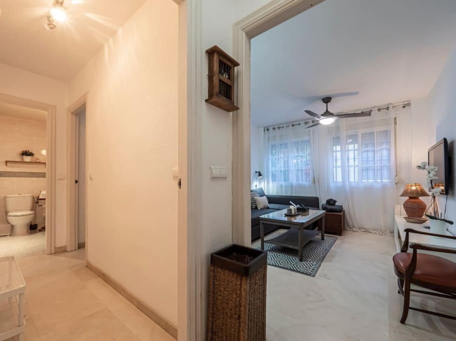 Tranquilo Y Bonito Apartamento A 10 Min Del Centro Málaga Buitenkant foto